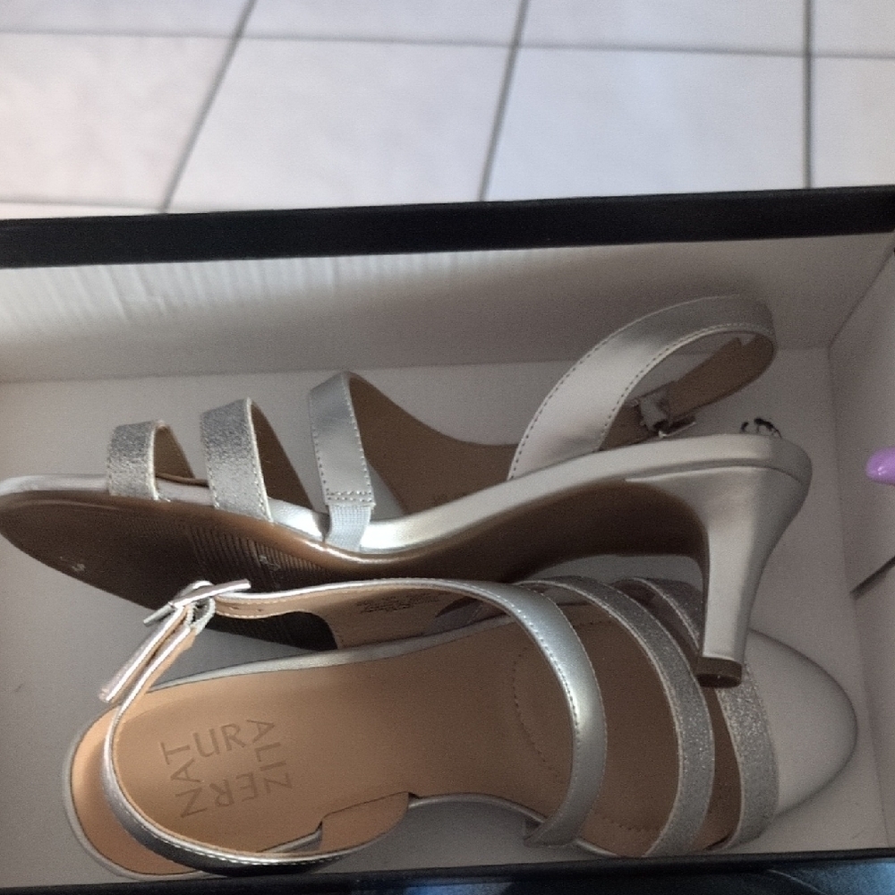 Naturalizer Silver Elegant Heels
